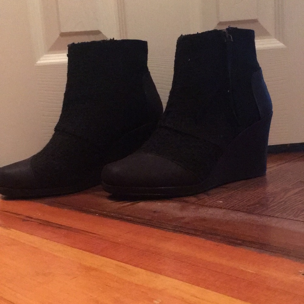 Toms Women’s Ankle Boots